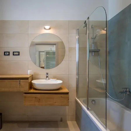 Nyaraló Luxurious Home In Grizane With Sauna *