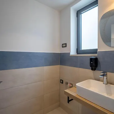 Luxurious In With Sauna * Grižane